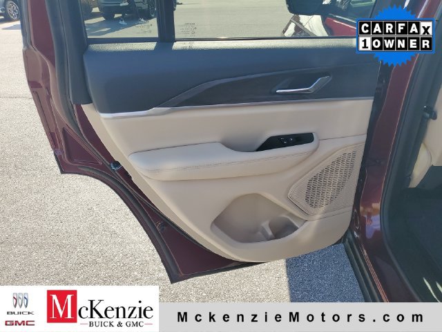 Used 2025 Jeep Grand Cherokee Limited RWD image 24
