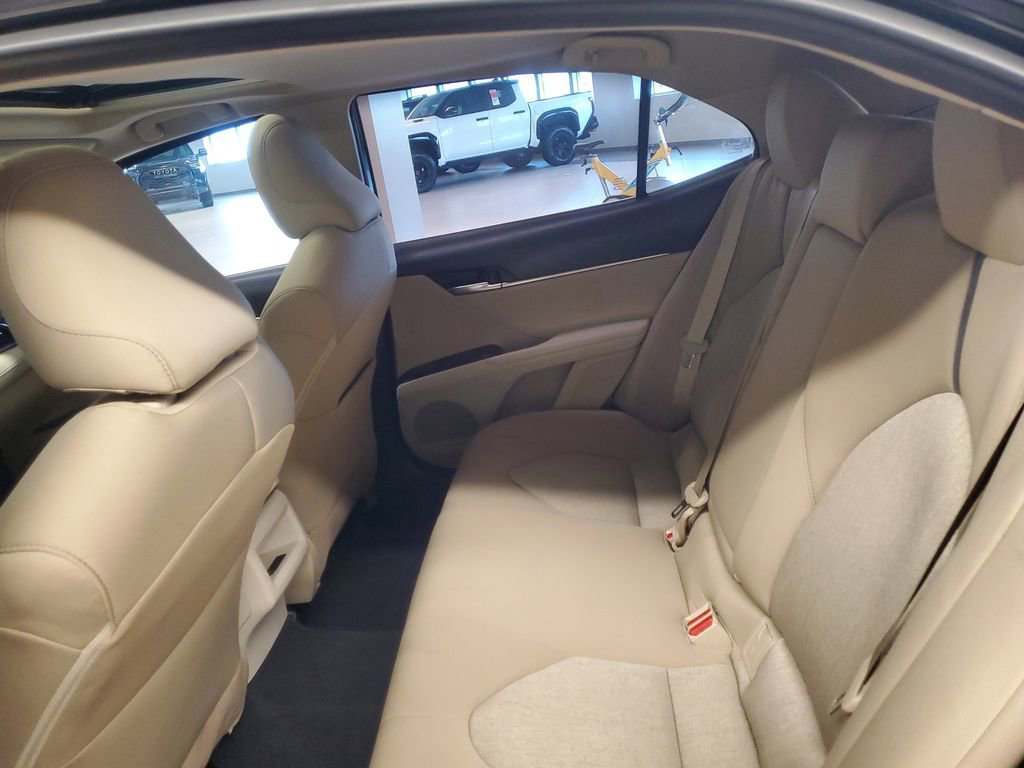 Used 2024 Toyota Camry LE w/ Convenience Package image 9
