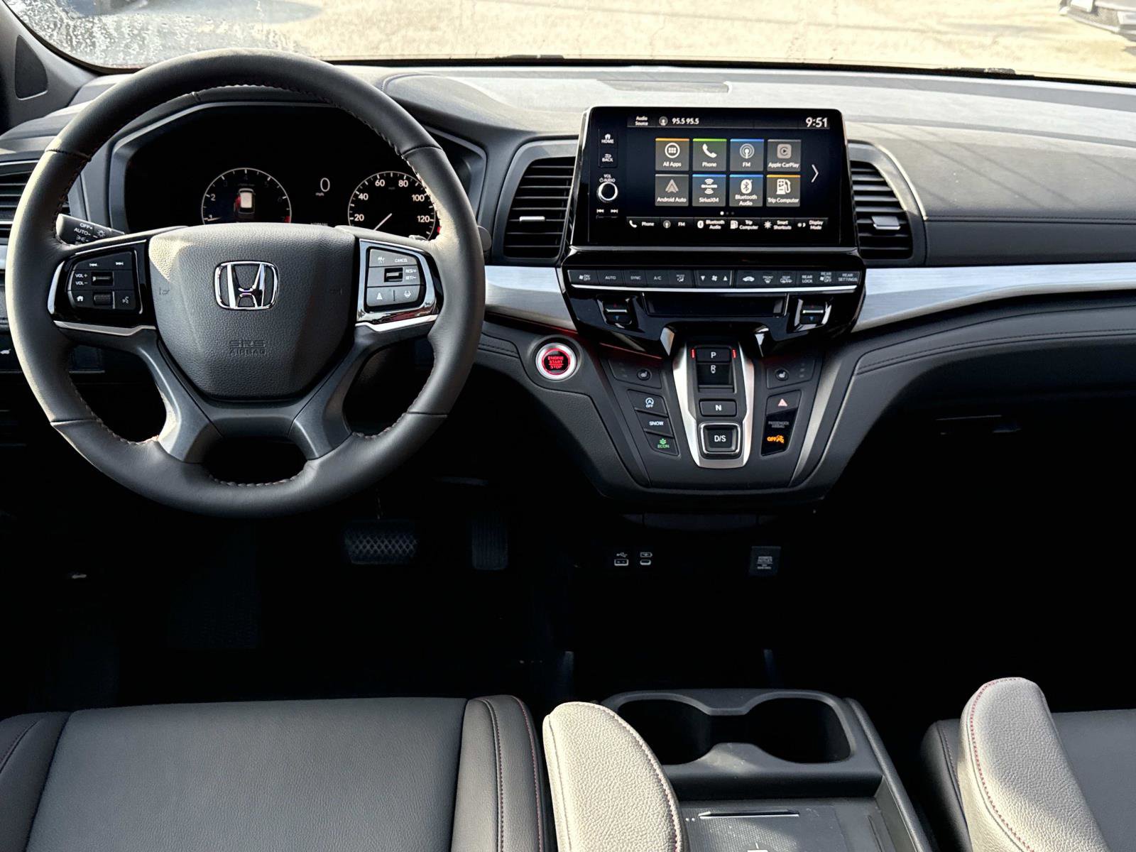 New 2026 Honda Odyssey Sport-L image 2