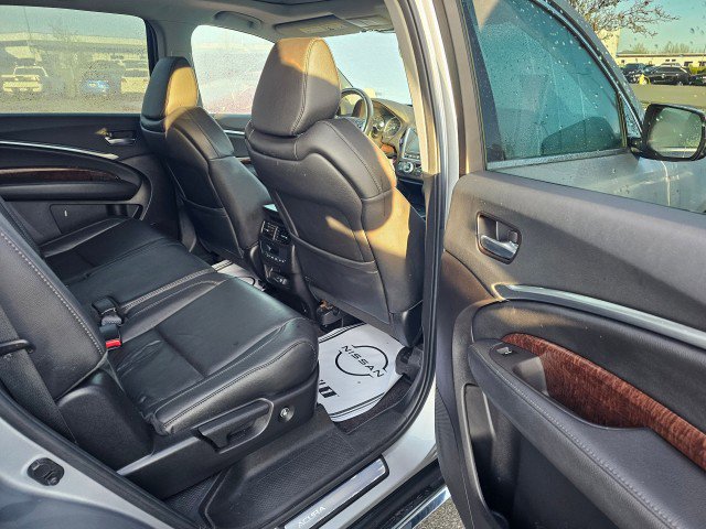 Used 2018 Acura MDX SH-AWD image 17