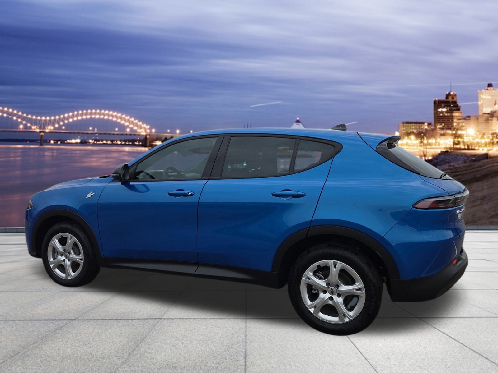 Used 2025 Dodge Hornet GT image 3