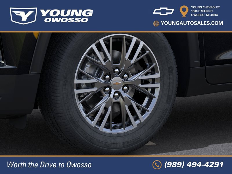 New 2027 Chevrolet Traverse LT w/ LPO, Floor Liner Package FWD image 10