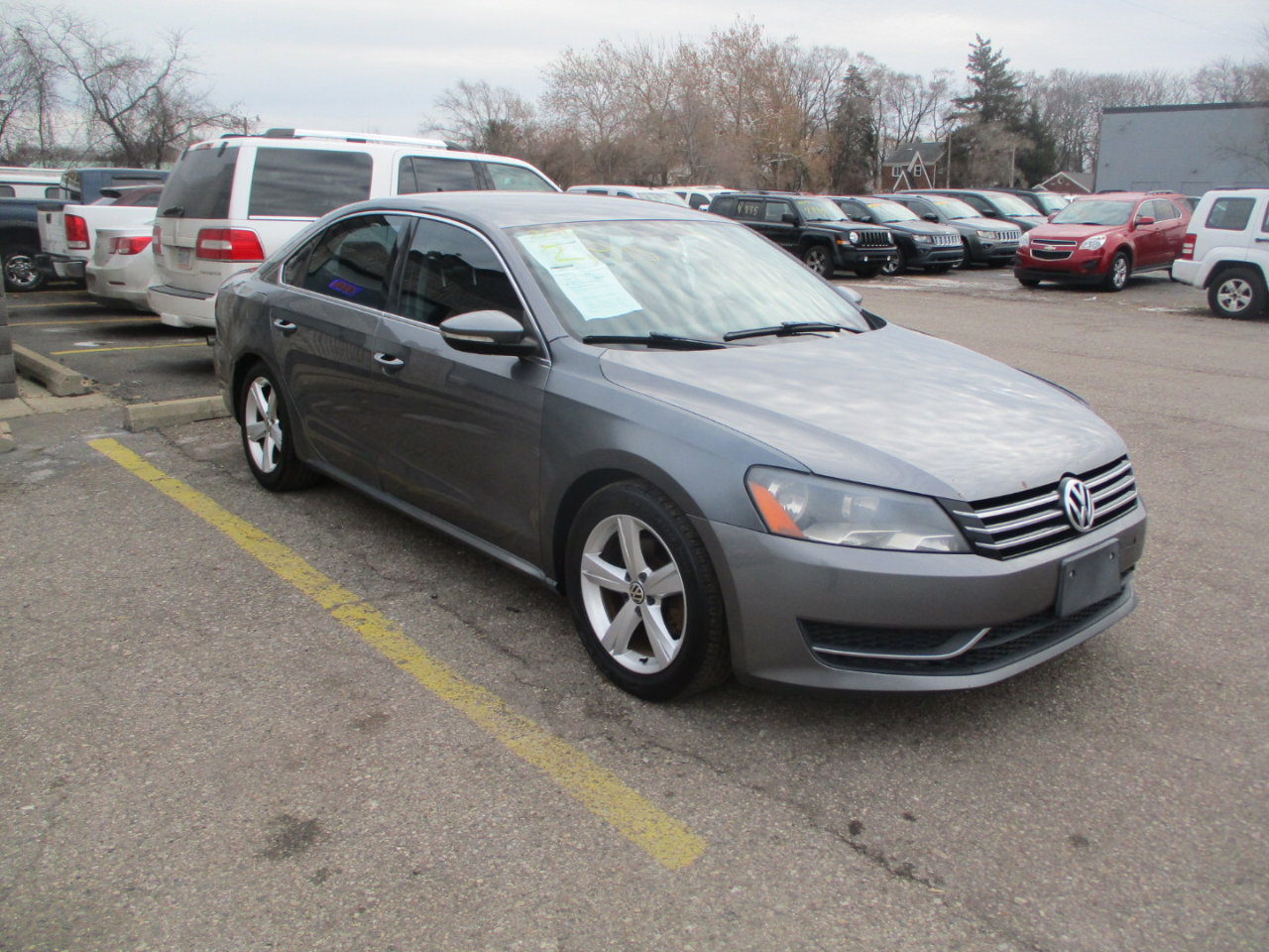 Used 2012 Volkswagen Passat 2.5 SE image 1