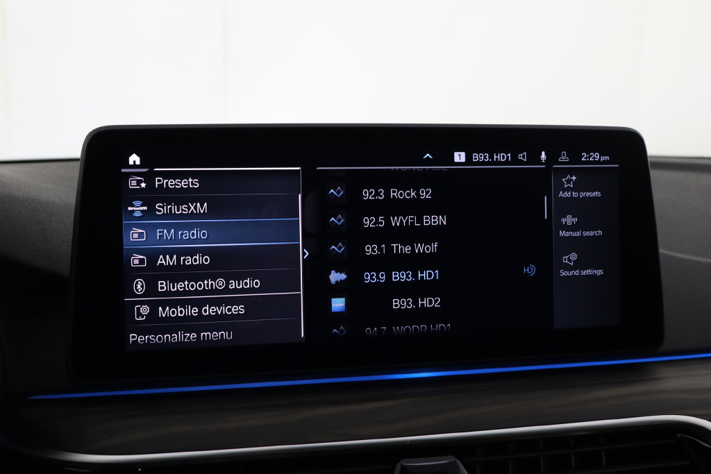 Used 2023 BMW 530e w/ M Sport Package RWD image 34