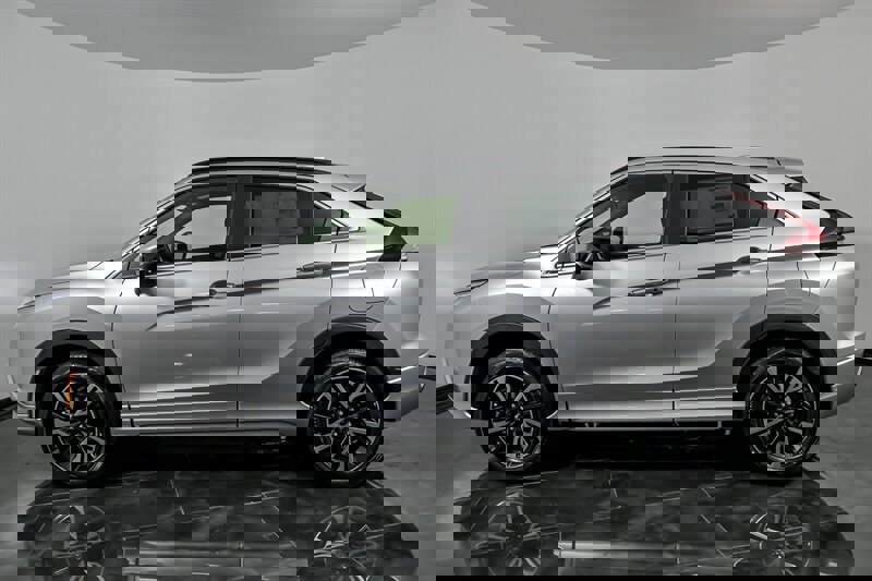 New 2026 Mitsubishi Eclipse Cross SE image 6