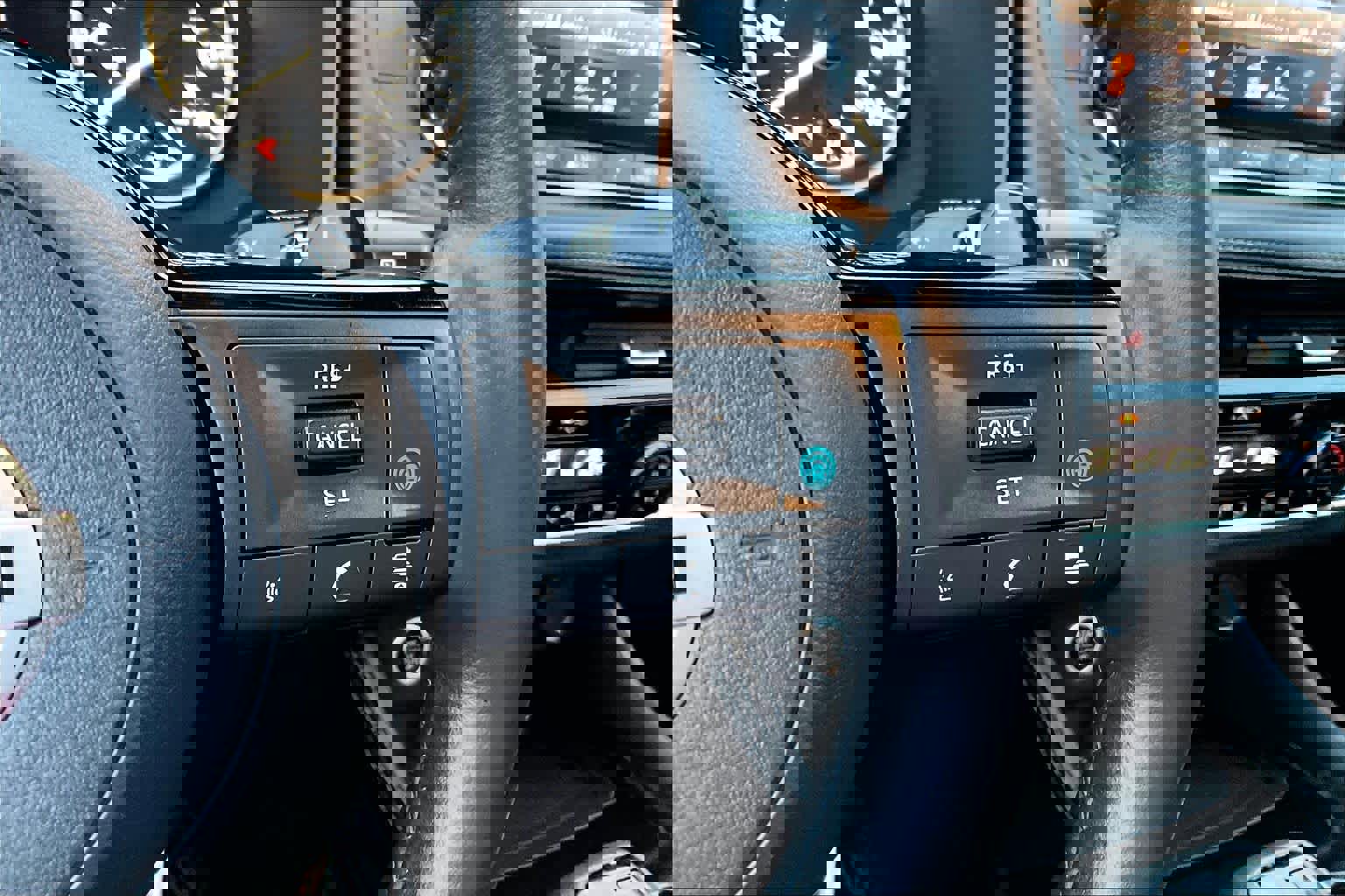 Used 2021 Nissan Rogue SL image 23