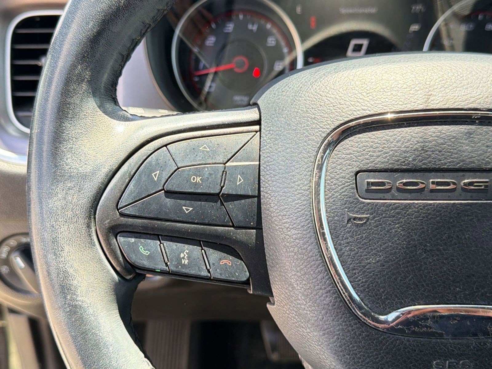 Used 2019 Dodge Charger SXT RWD image 16