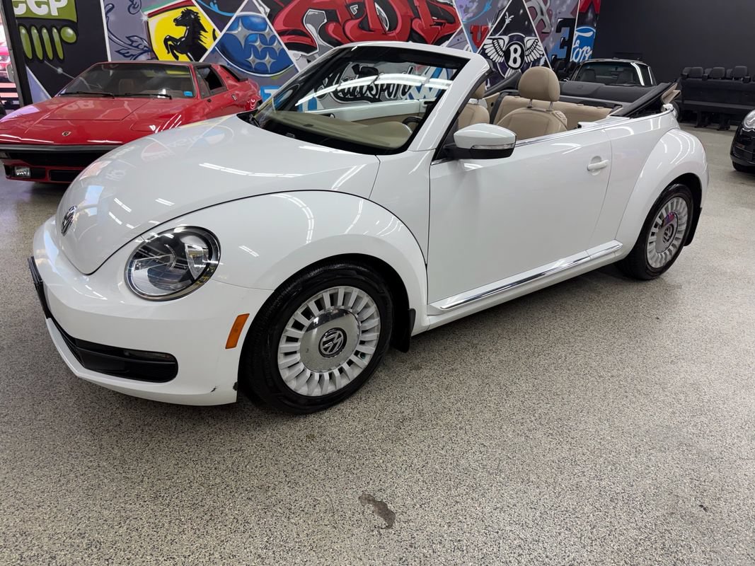 Used 2014 Volkswagen Beetle 1.8T FWD image 6
