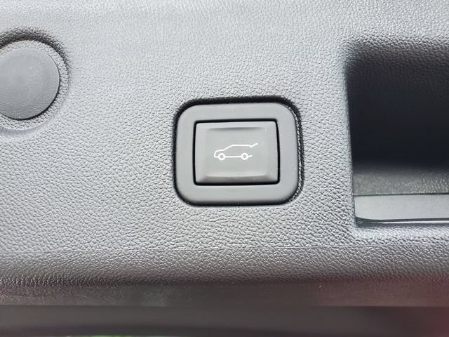 Certified 2023 Chevrolet Equinox LT FWD image 12