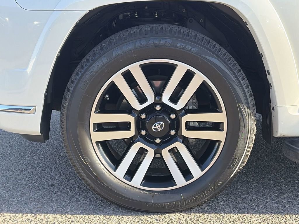 Used 2021 Toyota 4Runner Limited AWD/4WD image 11