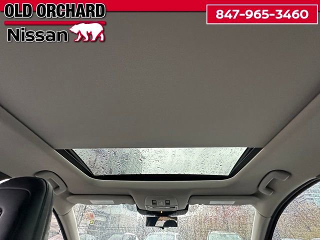 Used 2024 Nissan Ariya AWD image 14