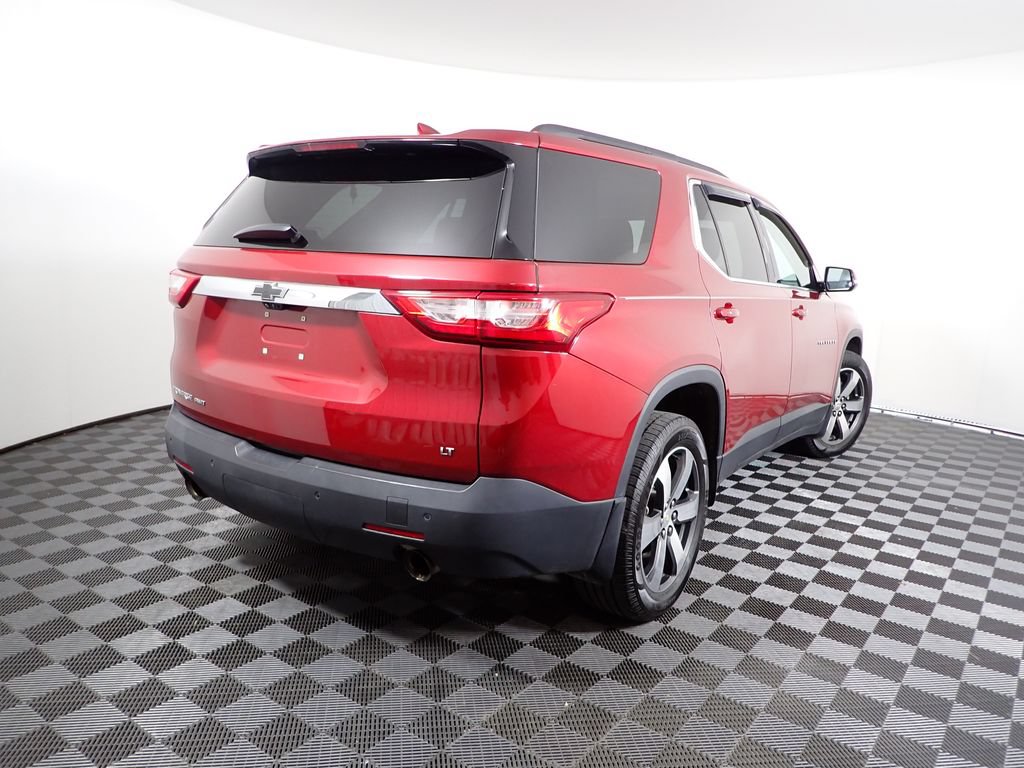 Used 2020 Chevrolet Traverse LT w/ LT Premium Package AWD/4WD image 18