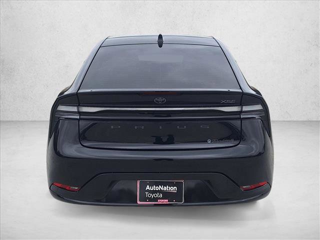 Used 2024 Toyota Prius Prime FWD image 6