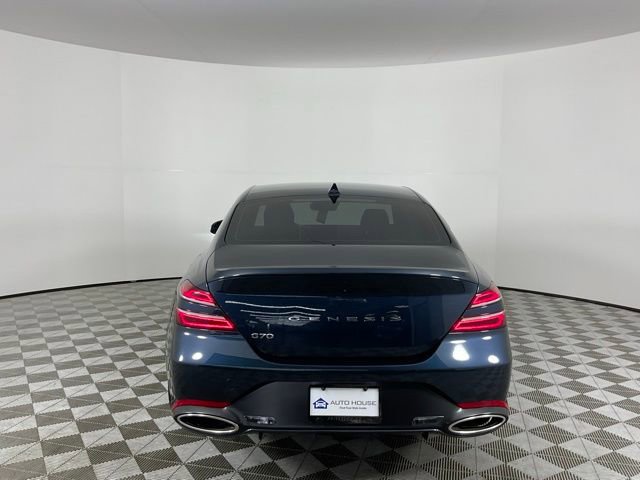 Used 2025 Genesis G70 2.5T image 6