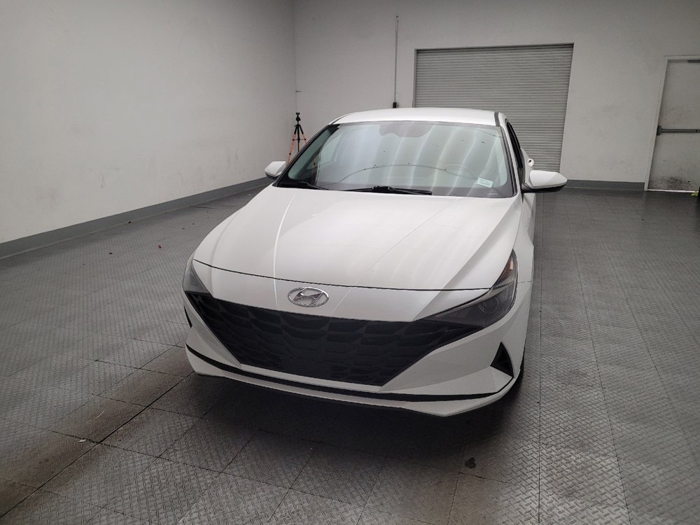Used 2021 Hyundai Elantra SEL w/ Convenience Package FWD image 15