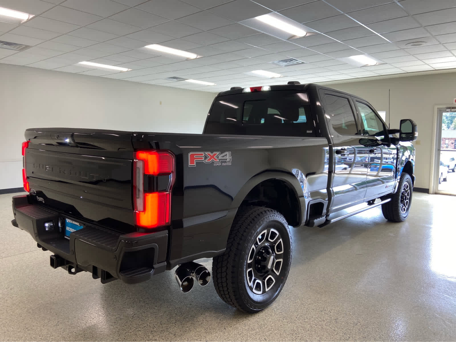 New 2025 Ford F250 Platinum image 5