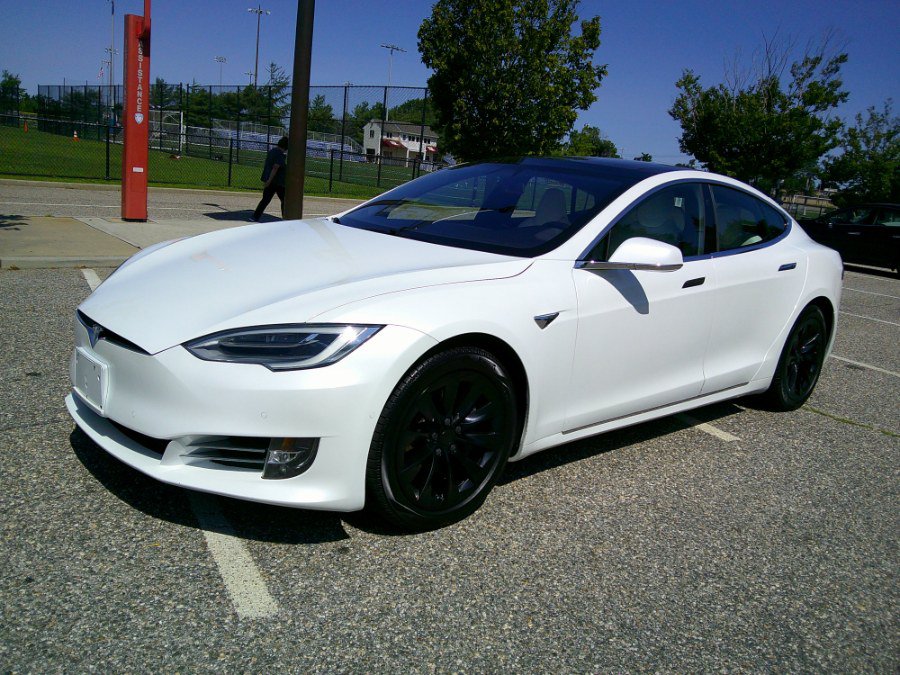 Used 2017 Tesla Model S 90D AWD/4WD image 32