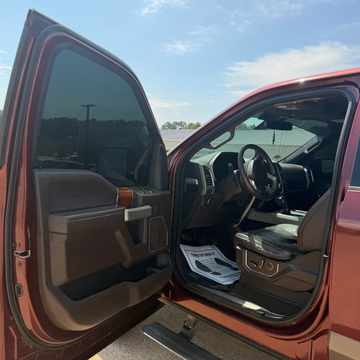 Used 2016 Ford F150 King Ranch w/ Equipment Group 601A Luxury AWD/4WD image 9