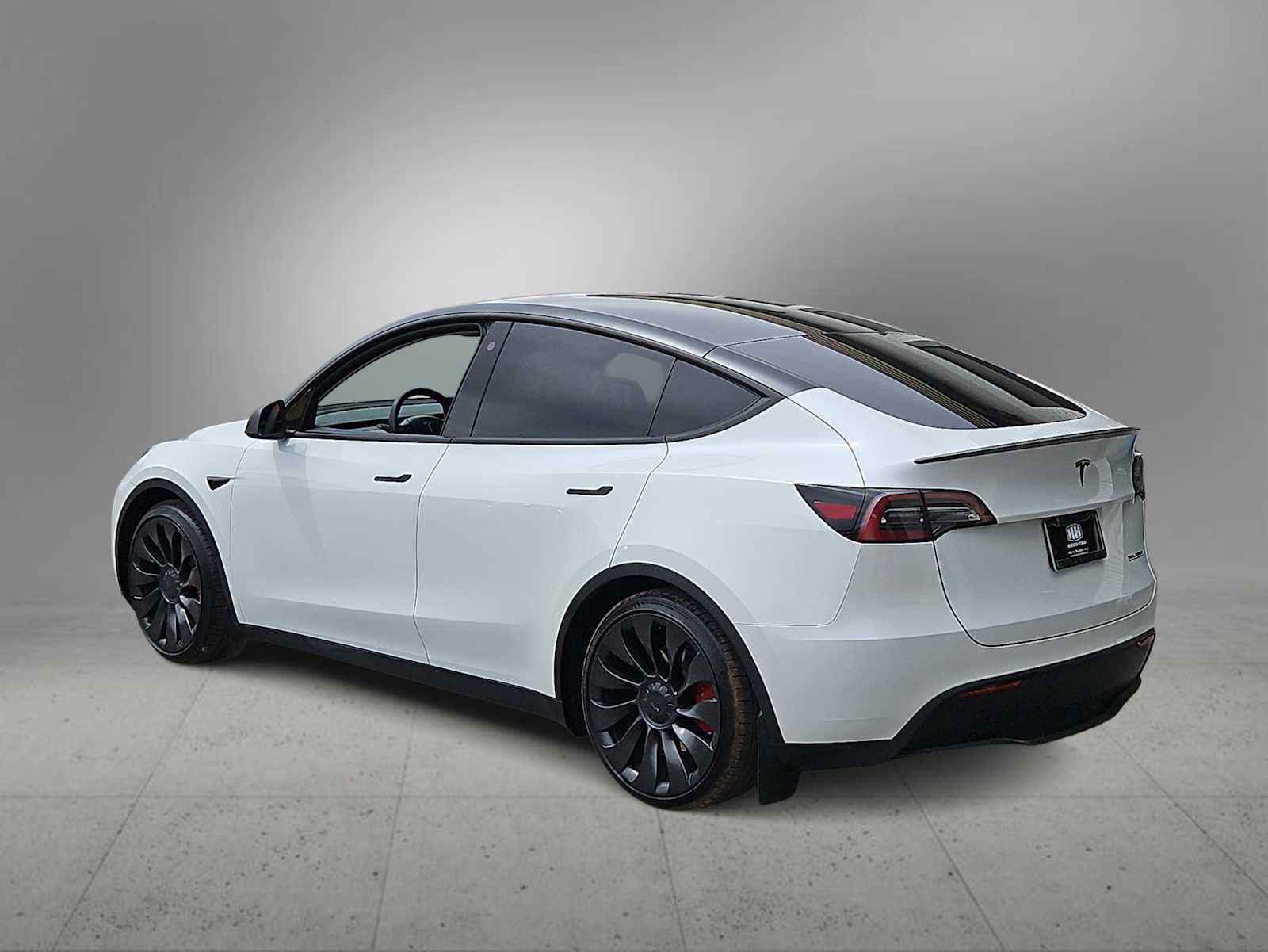 Used 2023 Tesla Model Y Performance image 6