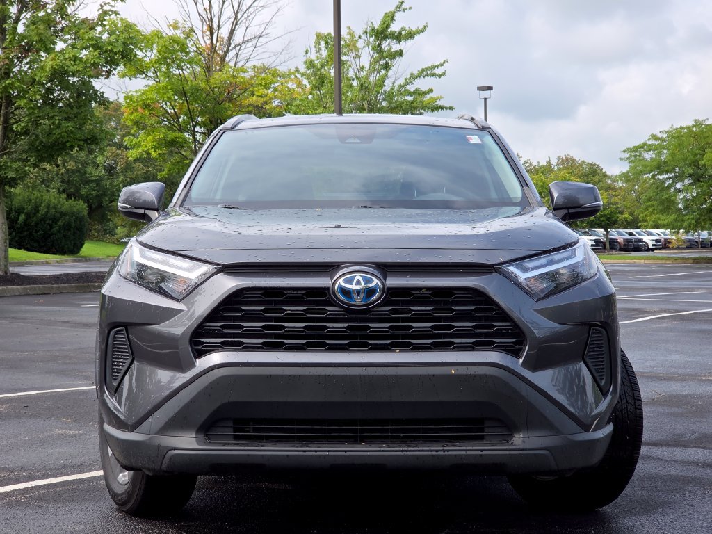 Used 2023 Toyota RAV4 XLE AWD/4WD image 17