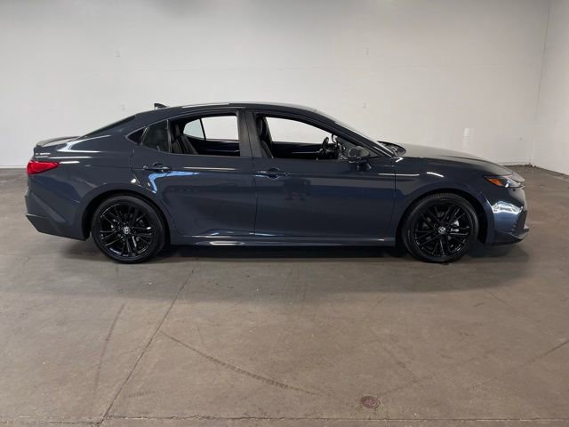 Used 2025 Toyota Camry SE FWD image 2
