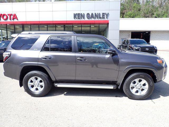 Certified 2019 Toyota 4Runner SR5 Premium AWD/4WD image 2