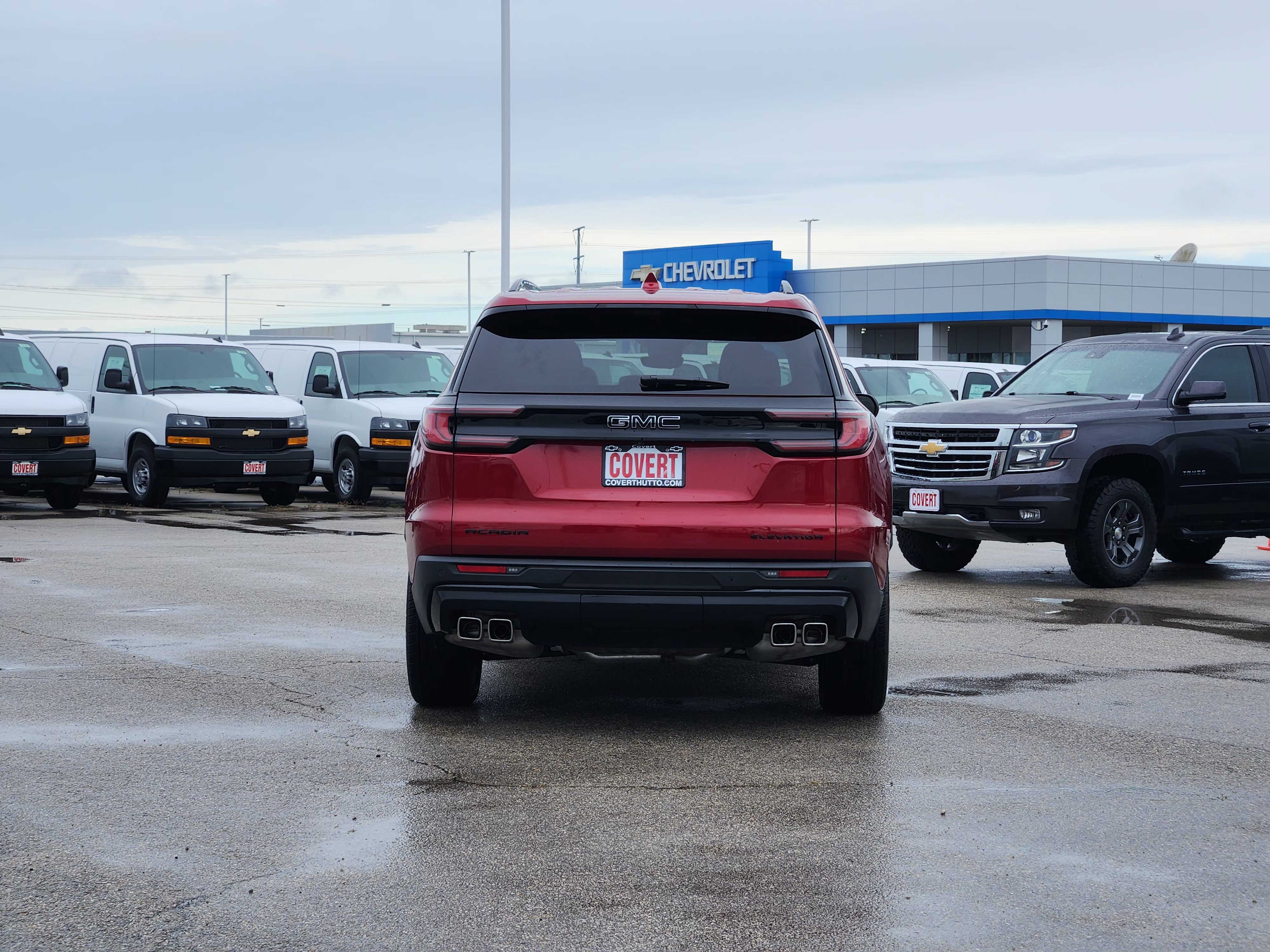 Used 2026 GMC Acadia Elevation w/ Black Edition FWD image 6