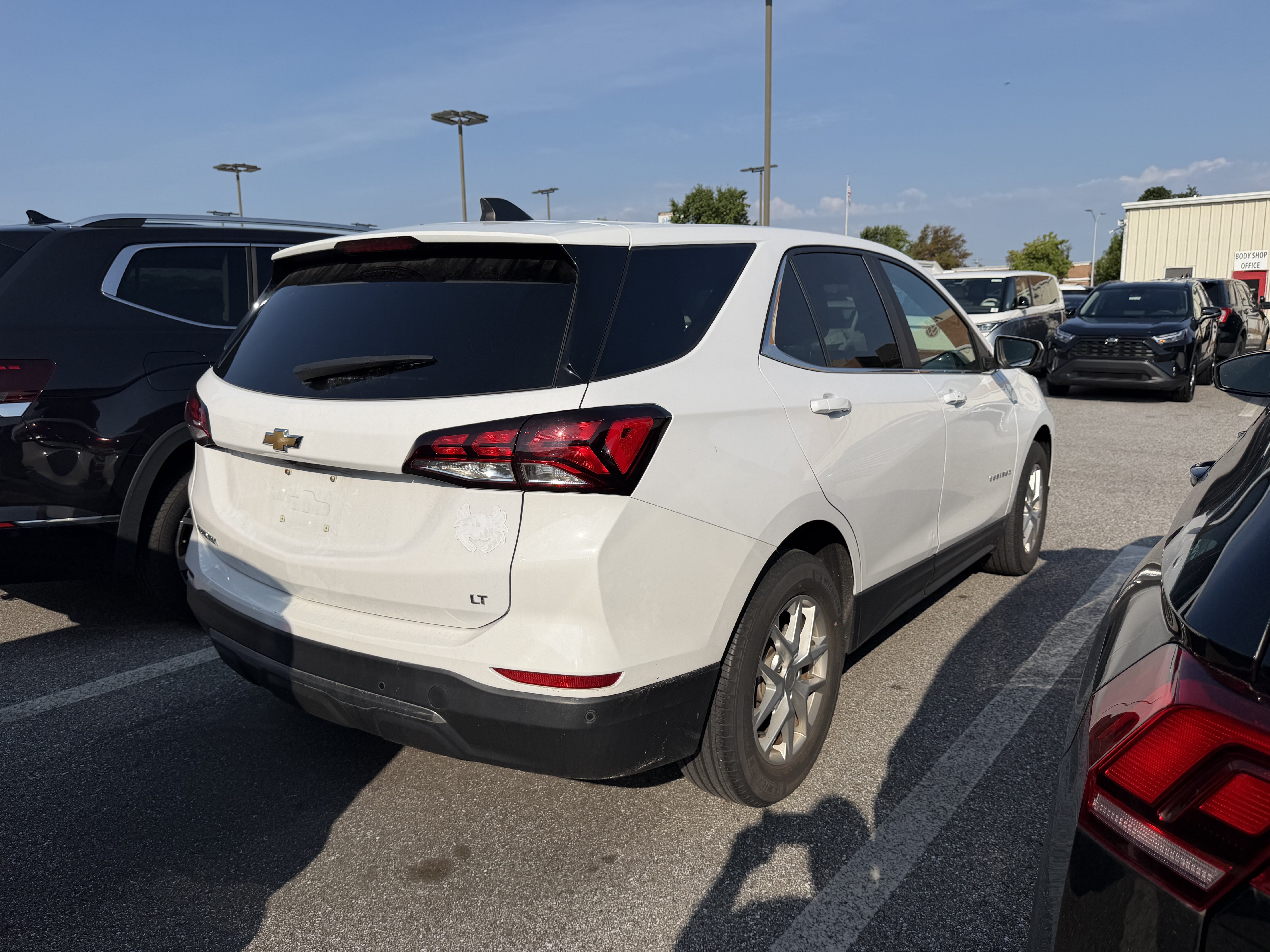 Used 2022 Chevrolet Equinox LT FWD image 7