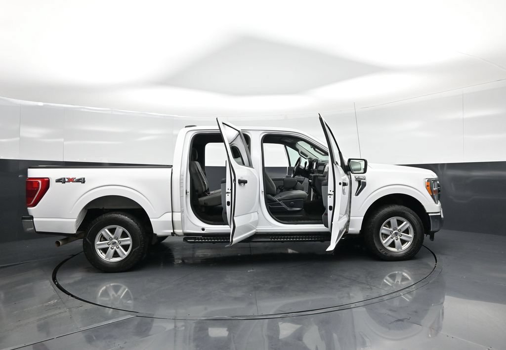 Used 2021 Ford F150 XLT w/ Trailer Tow Package AWD/4WD image 5