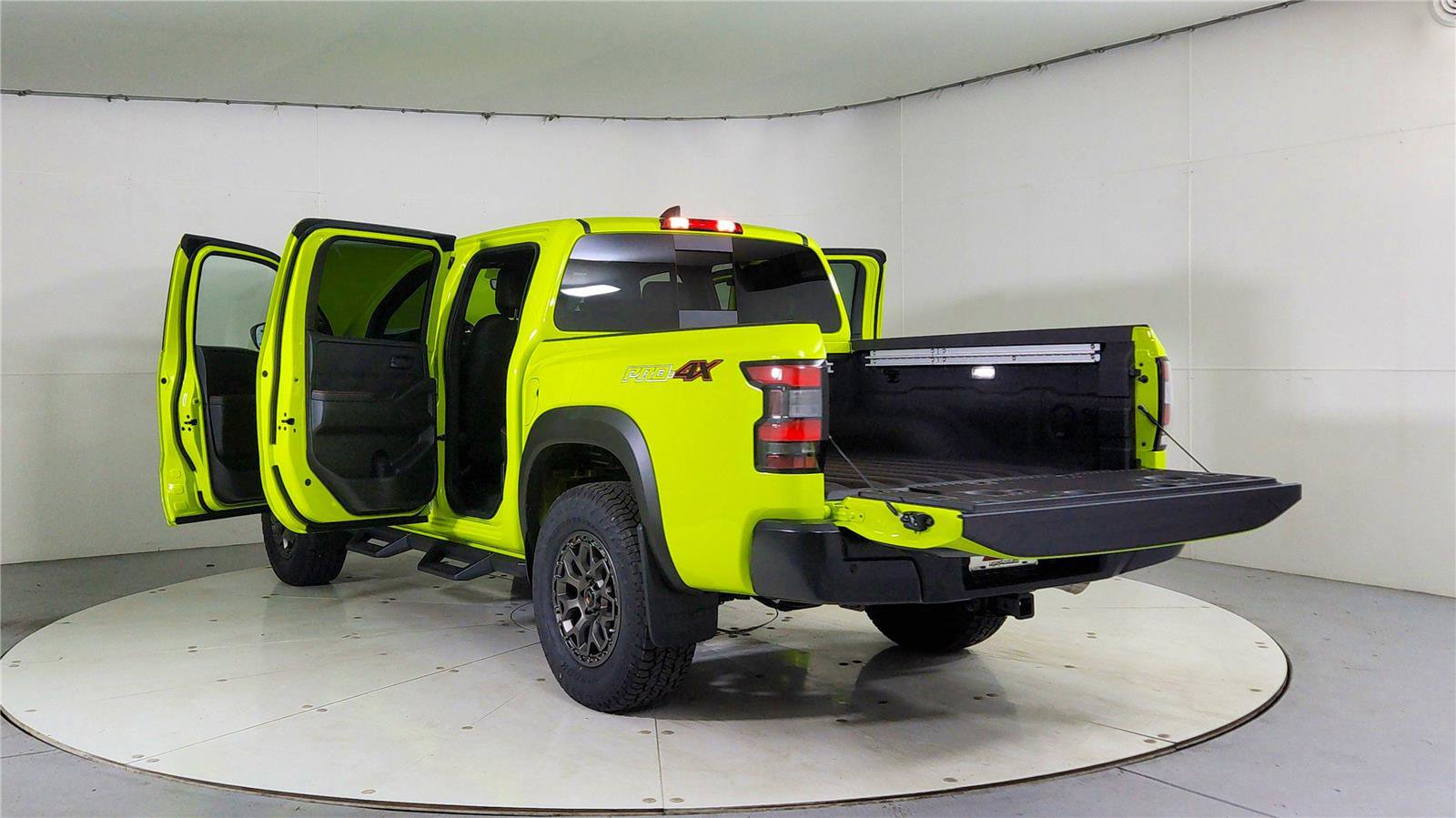 New 2026 Nissan Frontier PRO-4X w/ Pro Premium Package image 11