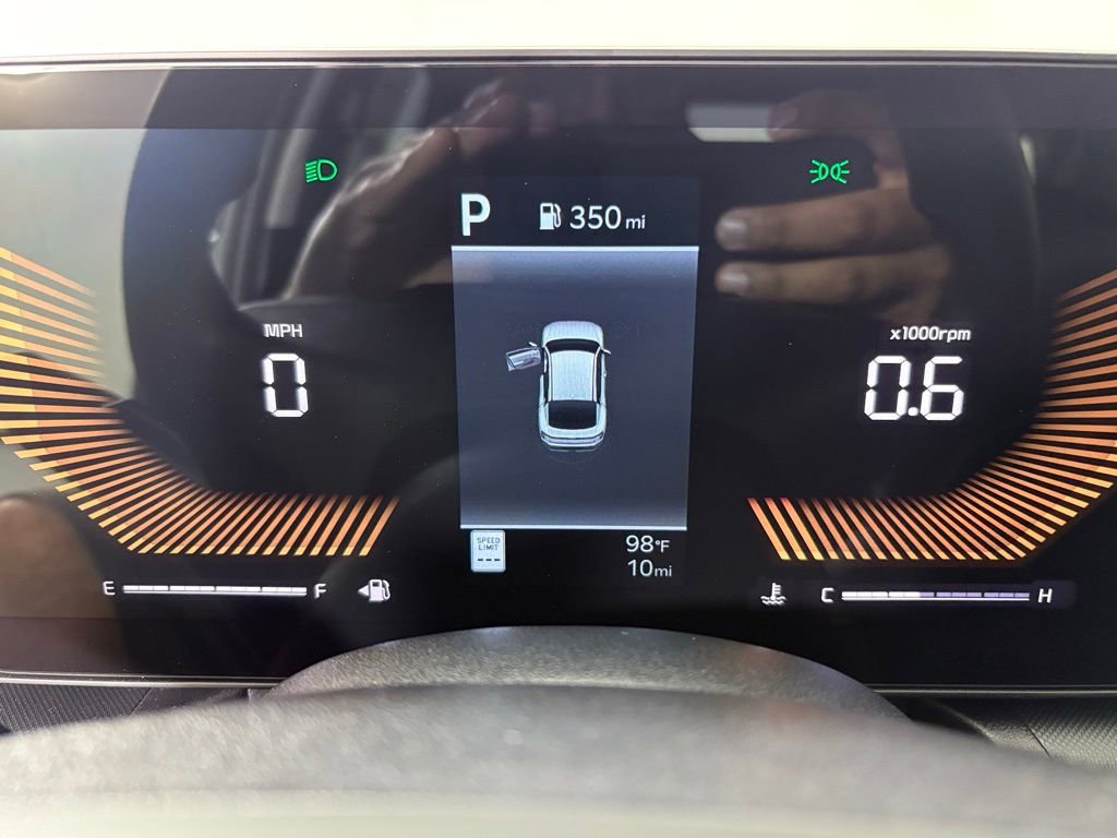 New 2026 Kia K4 LXS image 25