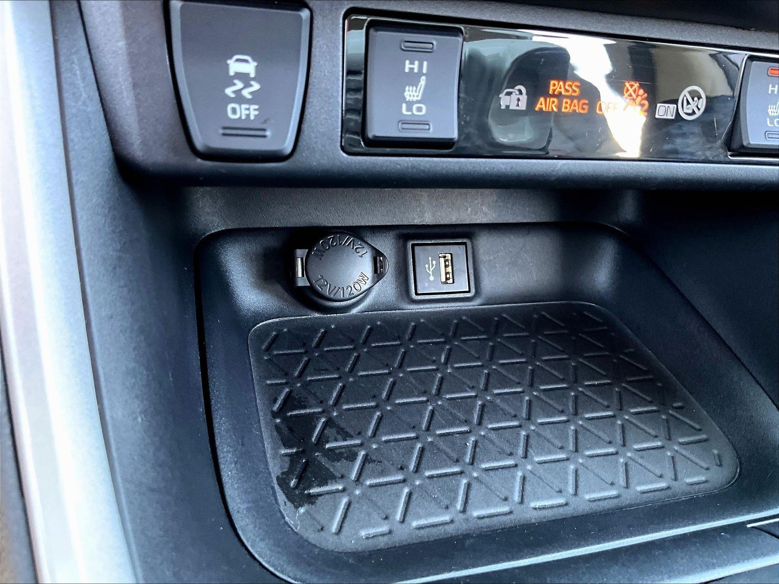 Used 2024 Toyota RAV4 XLE Premium w/ Weather Package AWD/4WD image 16
