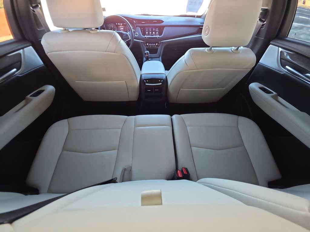 Certified 2023 Cadillac XT5 Sportv w/ Technology Package image 22