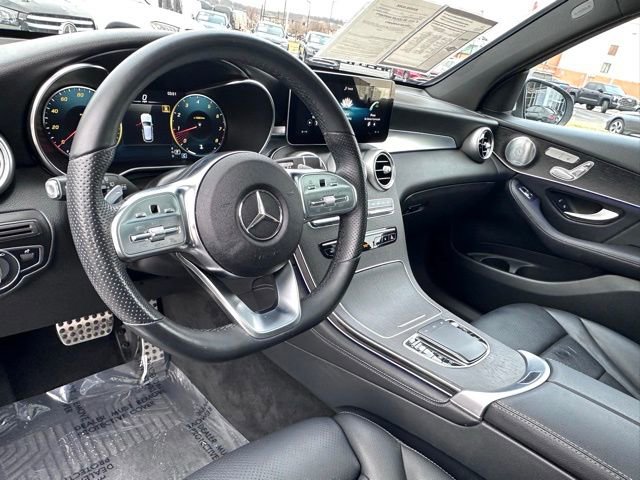 Used 2021 Mercedes-Benz GLC 300 4MATIC image 18