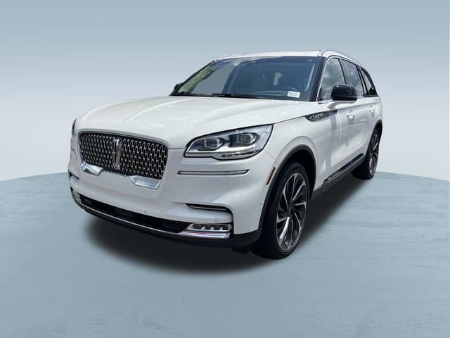 Used 2023 Lincoln Aviator Reserve w/ Equipment Group 201A AWD/4WD image 9