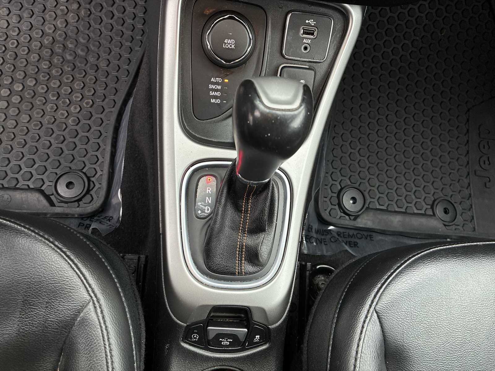 Used 2018 Jeep Compass Latitude w/ Popular Equipment Group AWD/4WD image 20