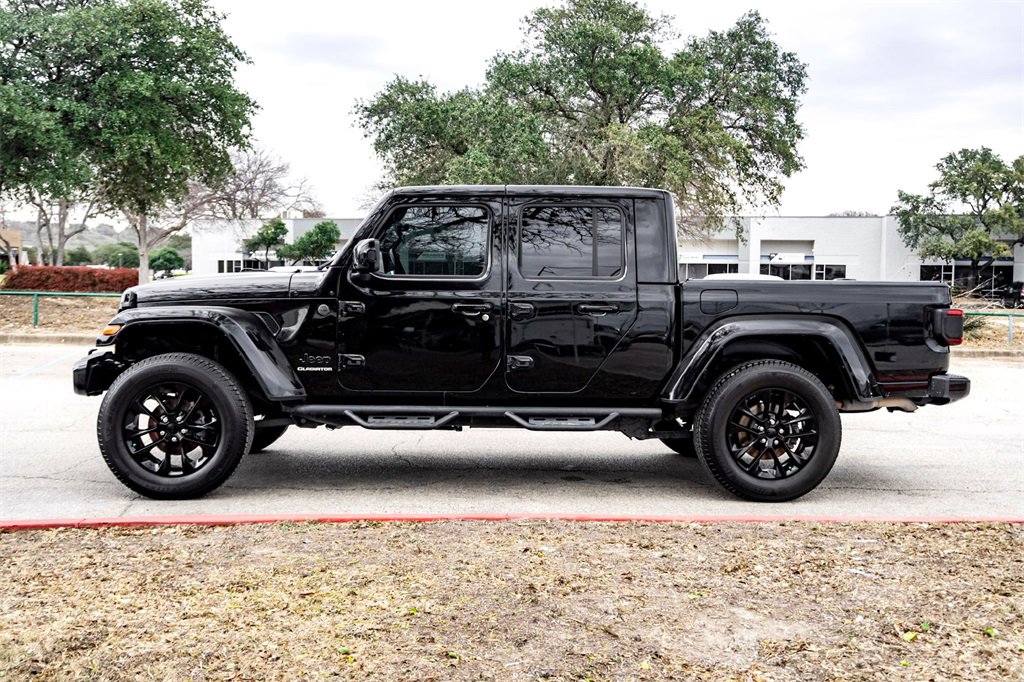 Used 2021 Jeep Gladiator Overland image 8