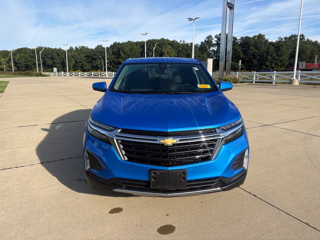 Used 2024 Chevrolet Equinox LT w/ LPO, Floor Liner Package FWD image 9