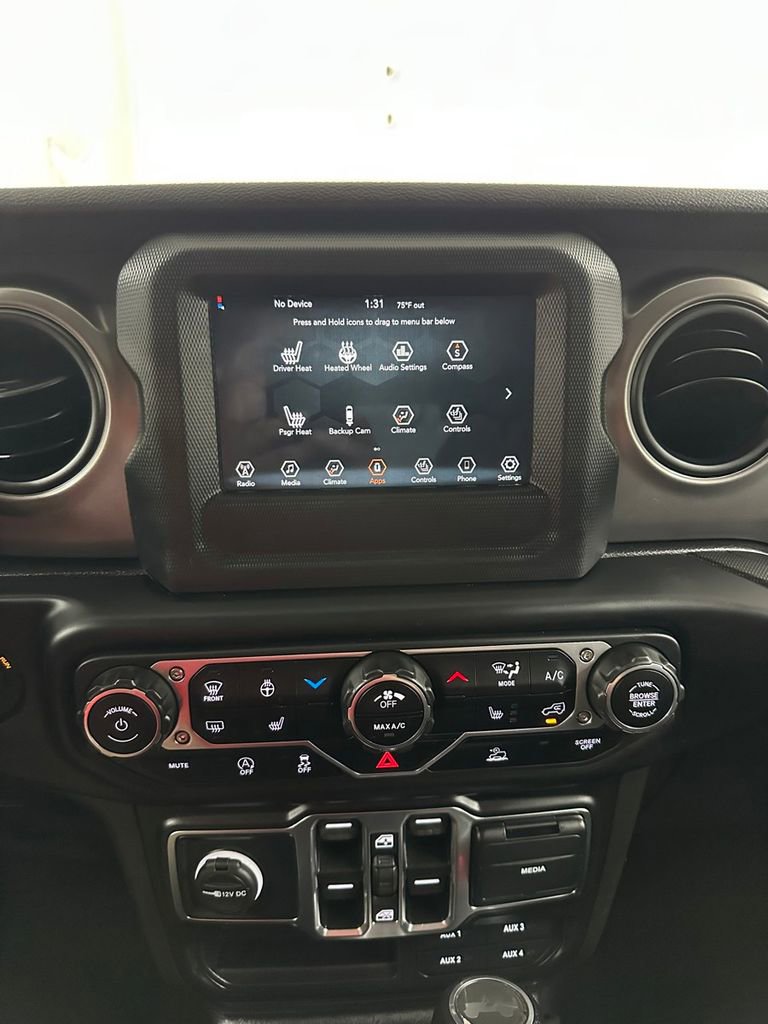 Used 2022 Jeep Wrangler Unlimited Sport image 24