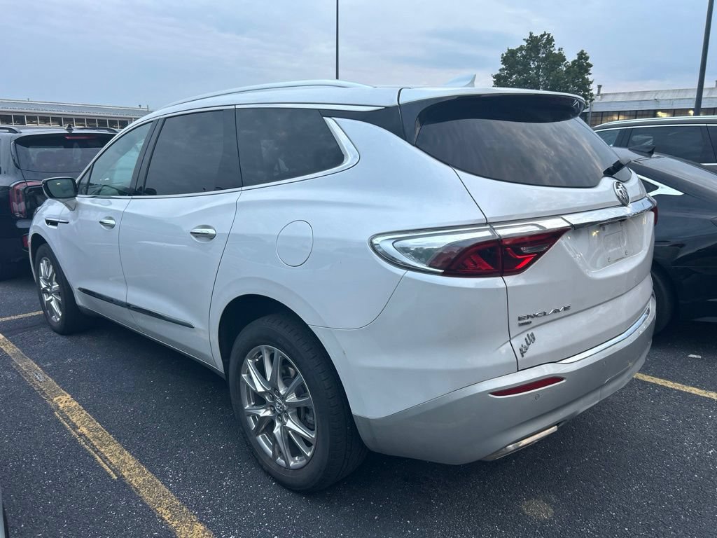 Used 2019 Buick Enclave Premium FWD image 8