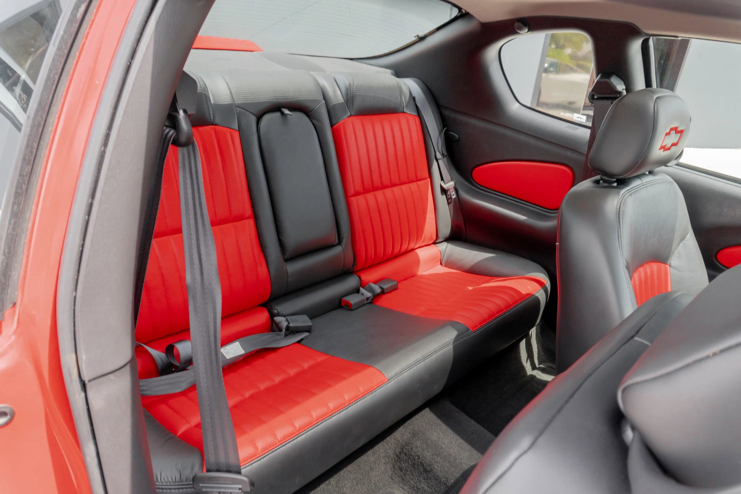 Used 2000 Chevrolet Monte Carlo SS FWD image 13