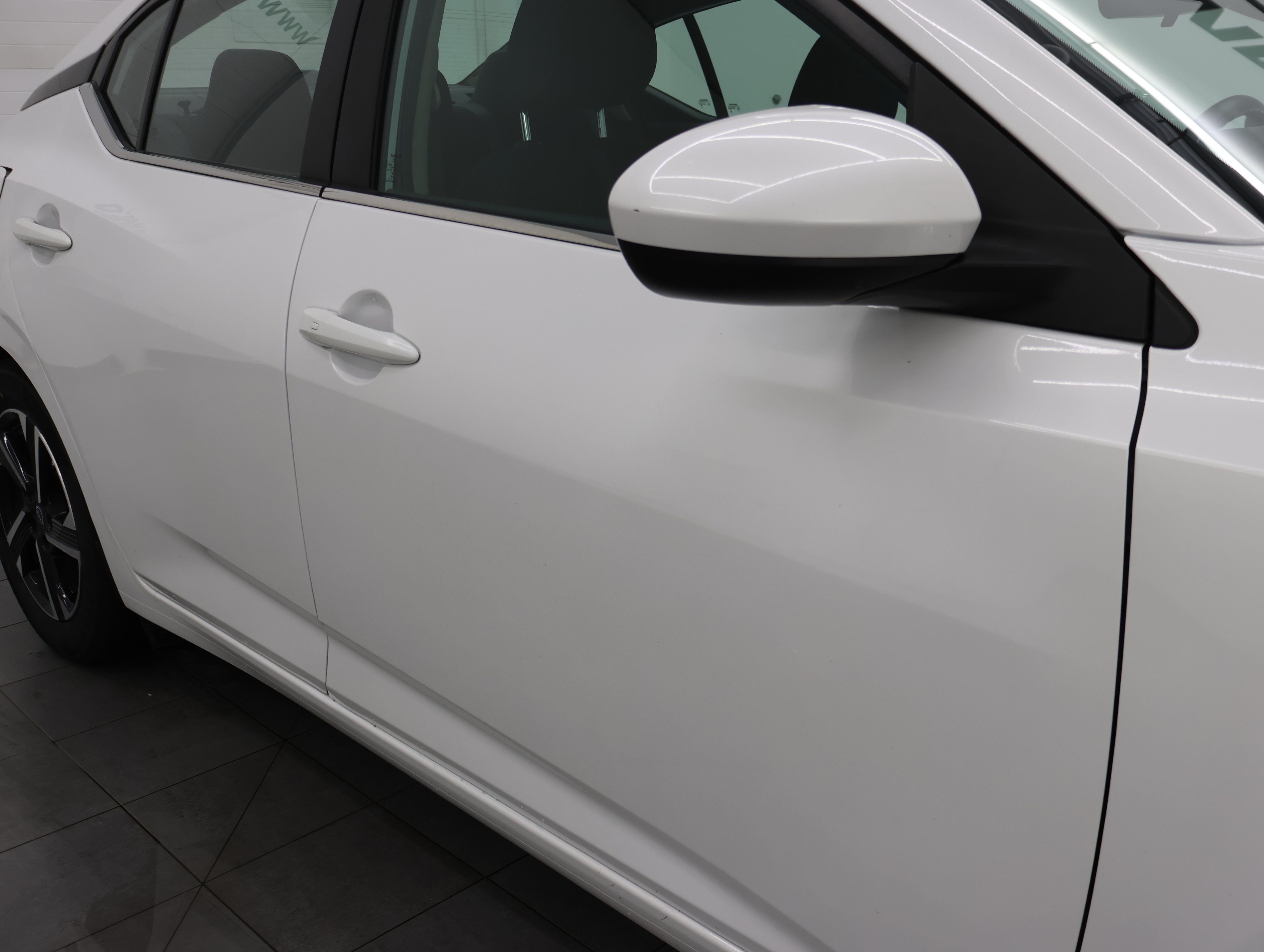 Used 2024 Nissan Sentra SV FWD image 23