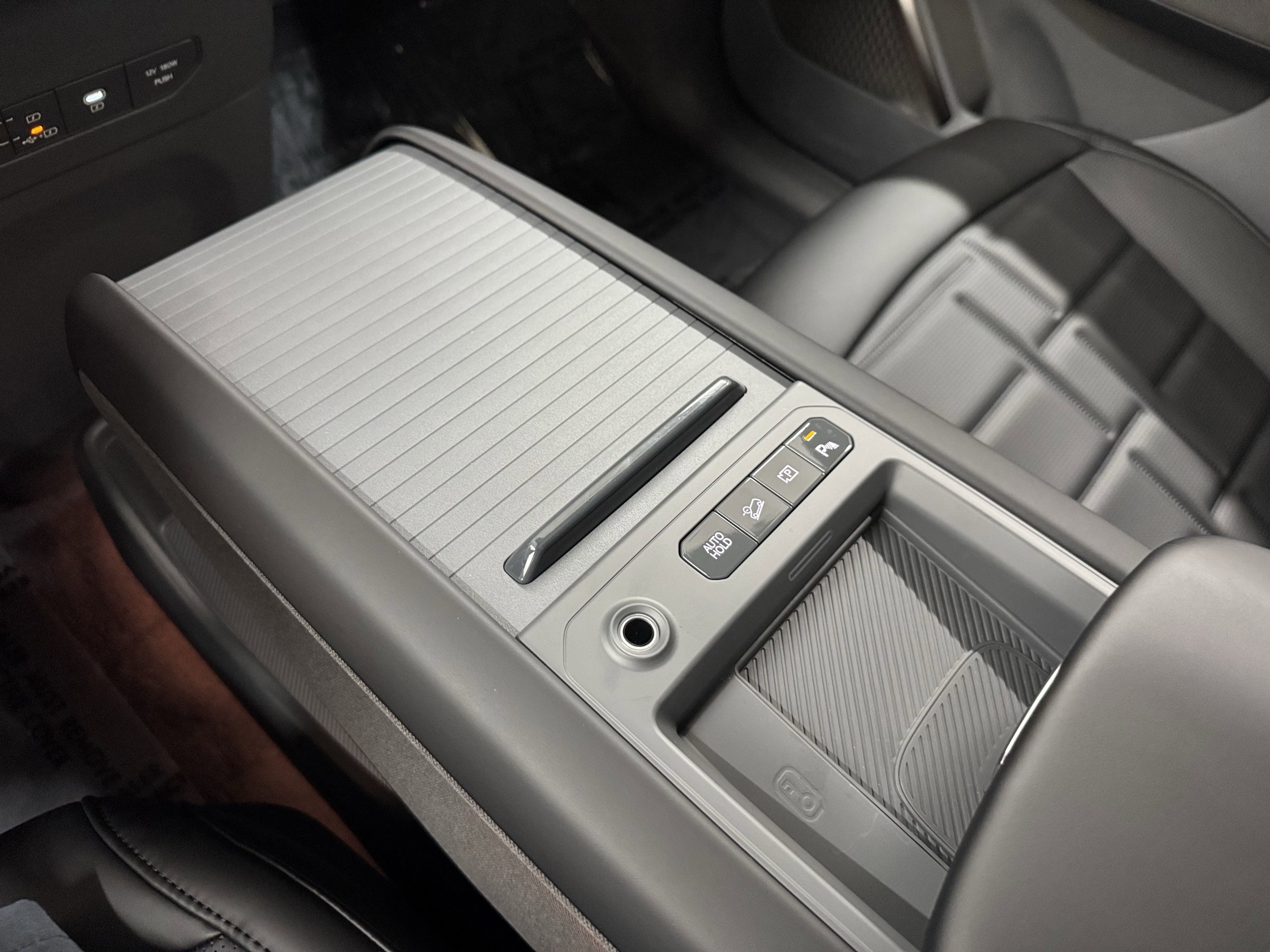 New 2026 Kia EV9 Land w/ Nightfall Edition Package image 15