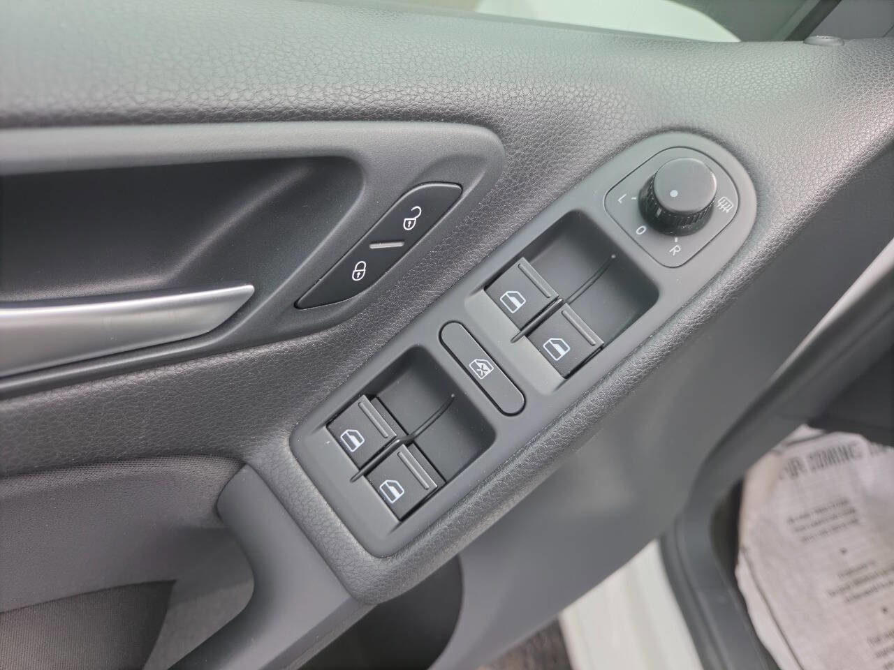 Used 2013 Volkswagen Golf TDI image 13