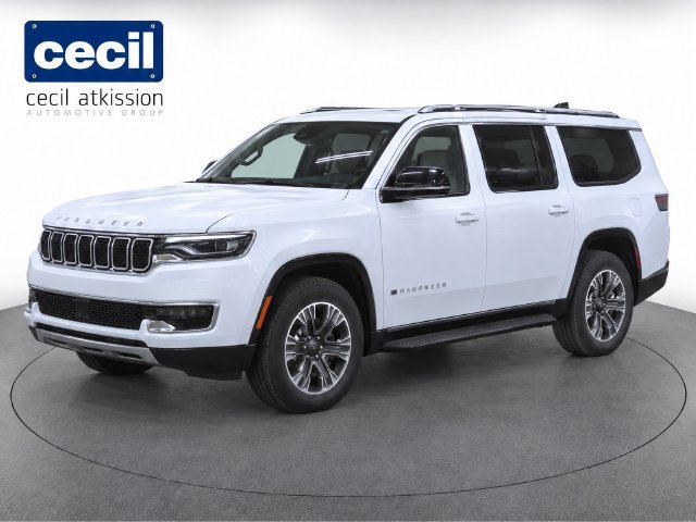 Used 2024 Jeep Wagoneer L Series II RWD image 1
