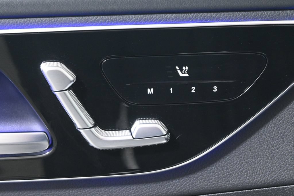 Certified 2026 Mercedes-Benz C 300 4MATIC Sedan image 25