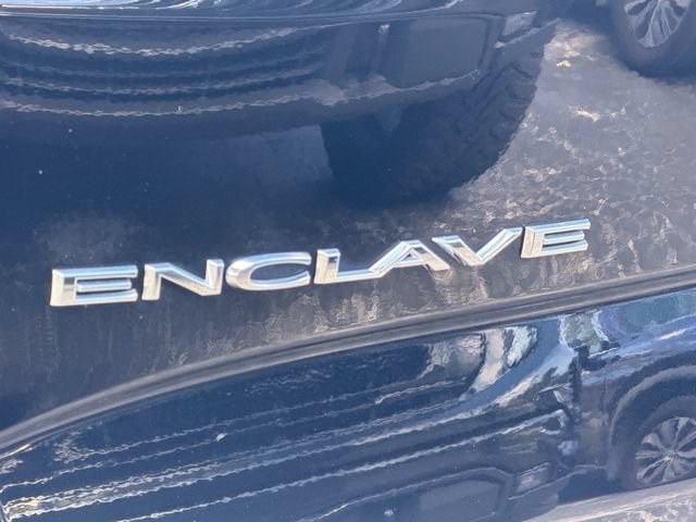 Used 2024 Buick Enclave Essence w/ Sport Touring Edition FWD image 10