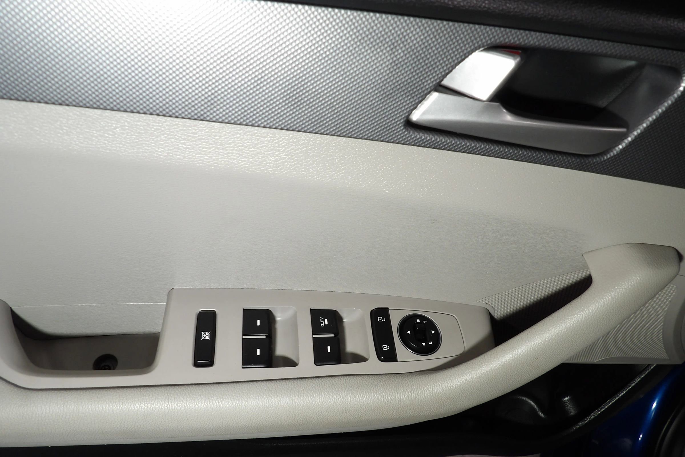 Used 2017 Hyundai Sonata SE image 9