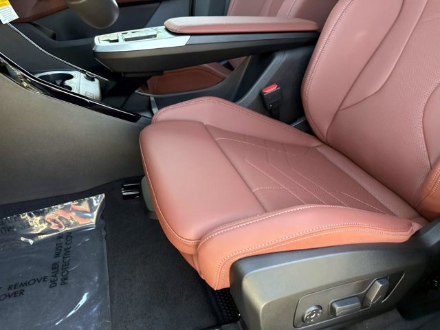 New 2026 BMW X2 xDrive28i w/ Technology Package AWD/4WD image 20
