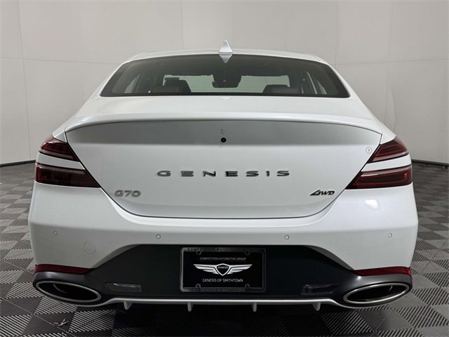 Used 2025 Genesis G70 2.5T w/ Sport Prestige Package image 9